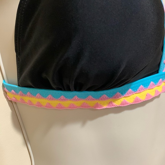 Swim top - Picture 2 of 10